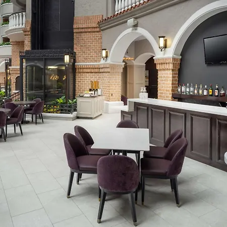 Embassy Suites By Hilton Orlando North
